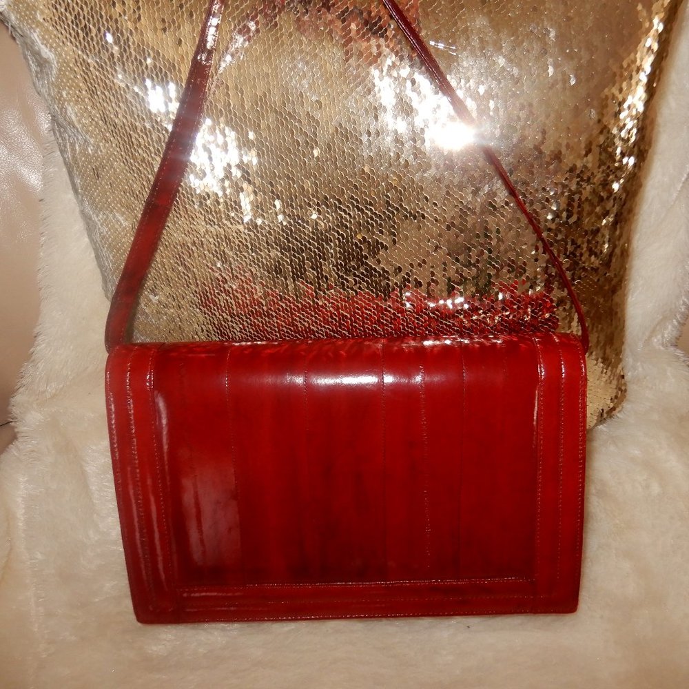 RARE VTG. NEW RED GENUINE EEL SKIN HANDBAG CLUTCH